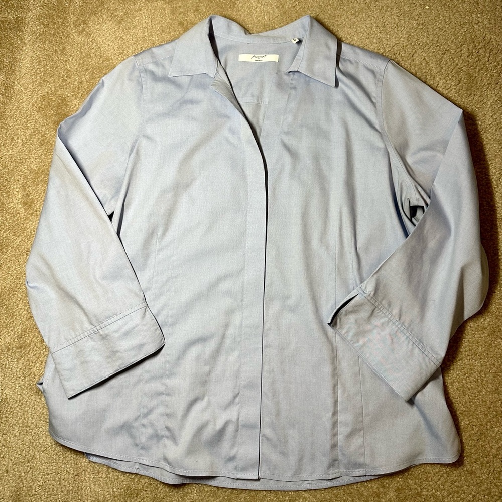 Foxcroft Taylor No Iron Pinpoint 3/4 Sleeve Shirt, light Blue, Sz 18, EUC